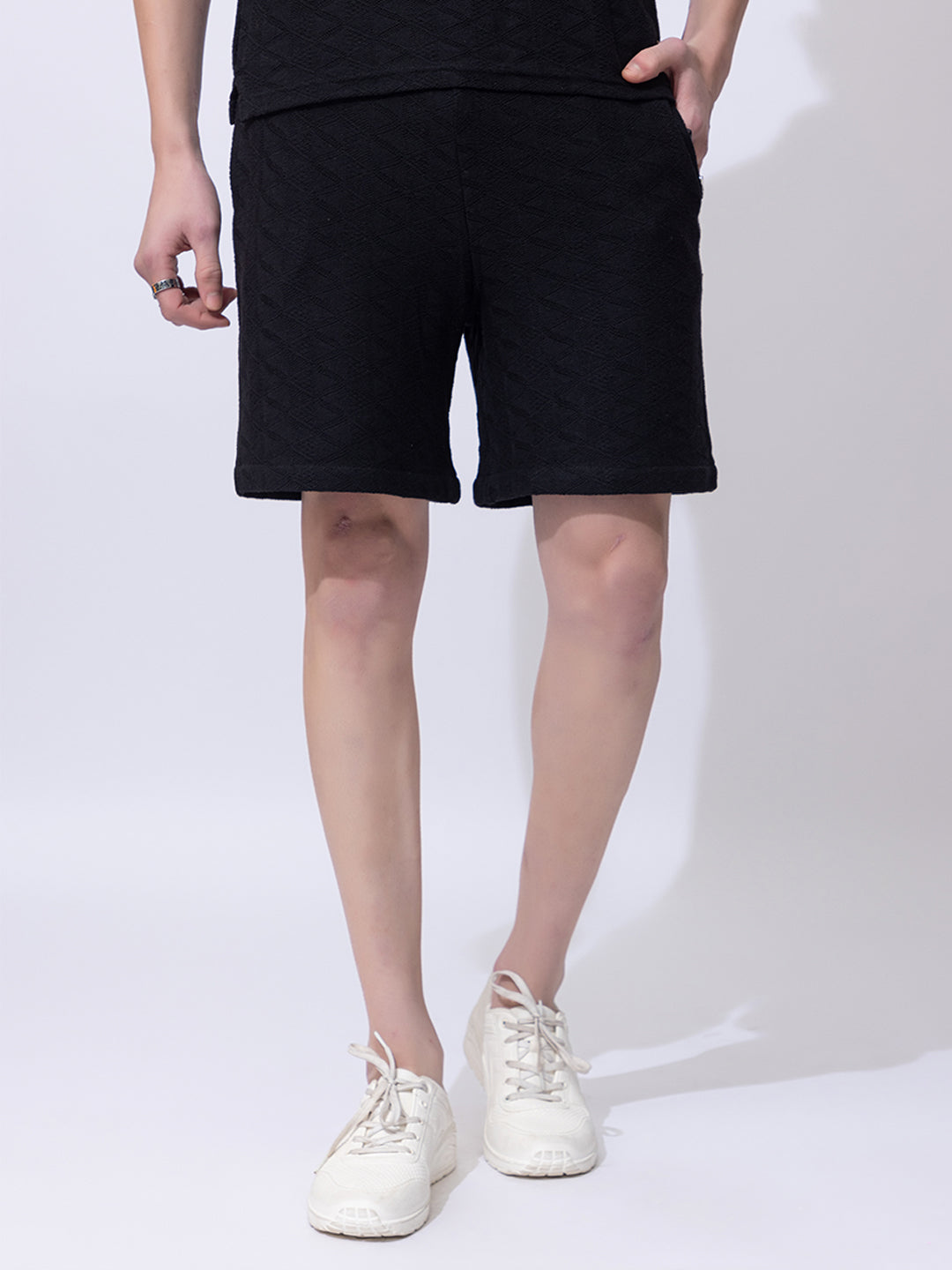 147 Resort Shorts Crochet I Black