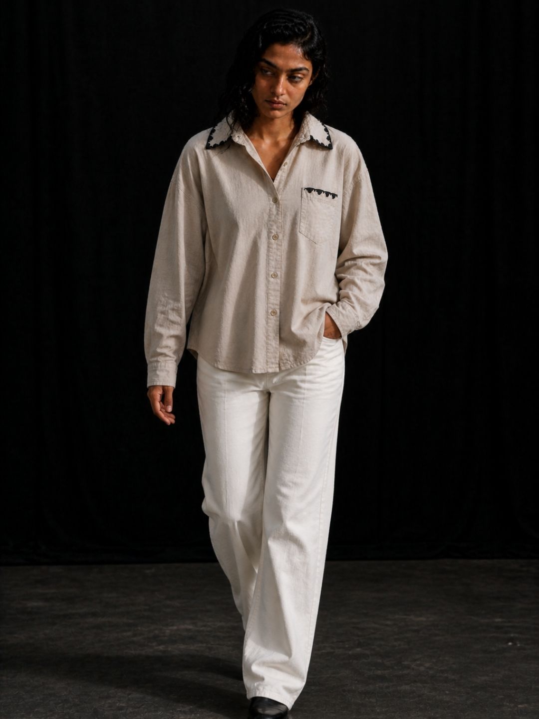 706 Women's Hand Embroidered Linen Smart Formal Shirt I Oversized & Maternity