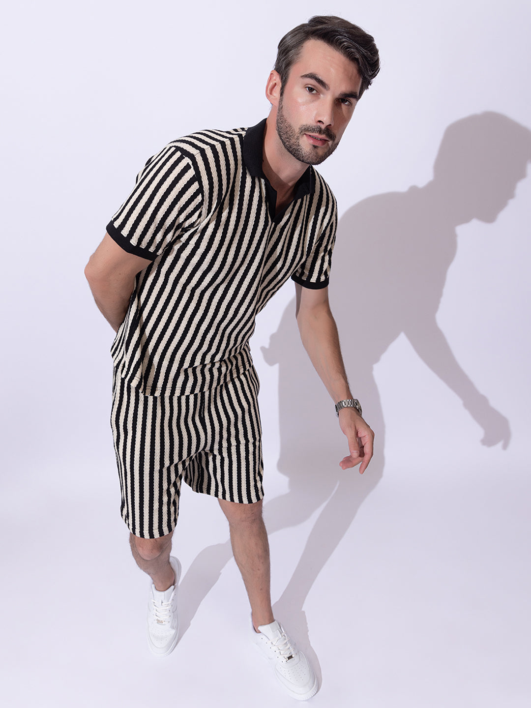 507 Striped Crochet Resort T-shirt I Black