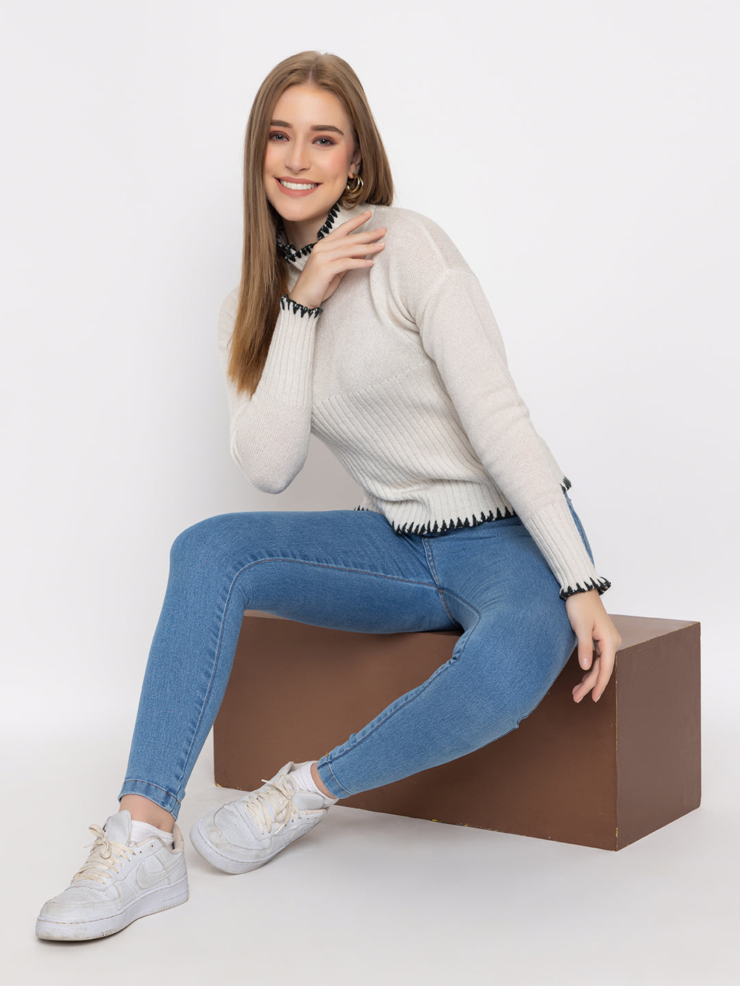 328 Ribbed High Neck Pullover I White