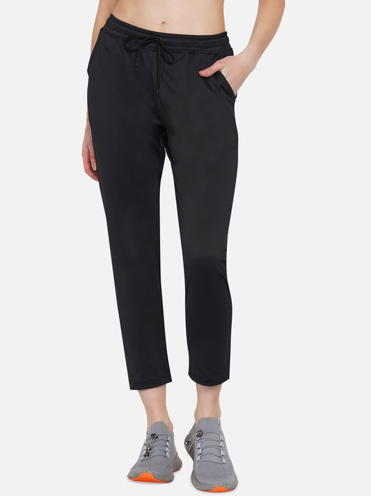 150 Women's Multi-Utility Dri-FIT Trackpant