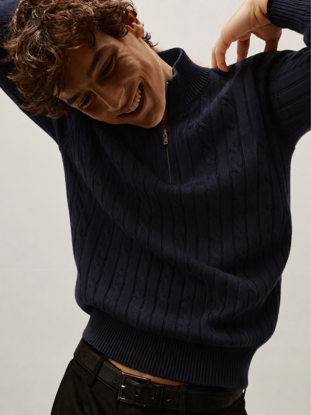 252 Half Zip Chunky Cable Pullover I French Navy
