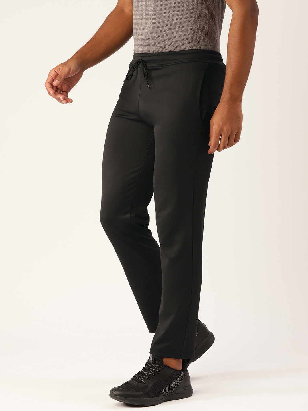 145 Men's DRI-Fit Trackpant I Black