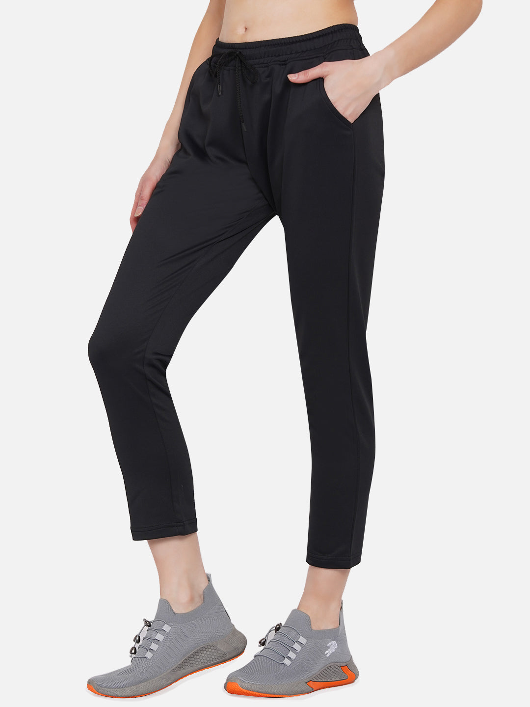 150 Women's Multi-Utility Dri-FIT Trackpant