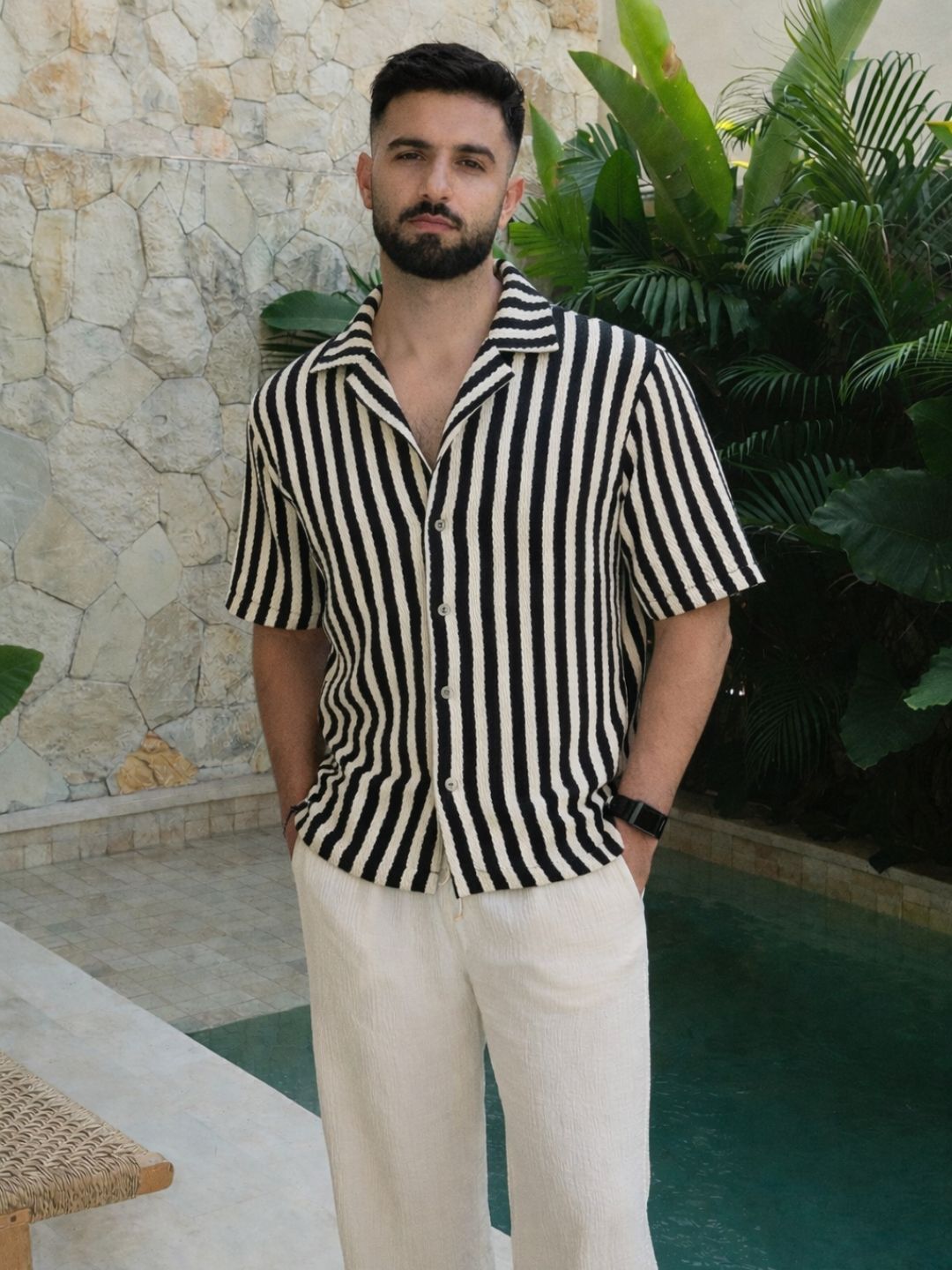 508 Resort Shirt Crochet I Black Striped